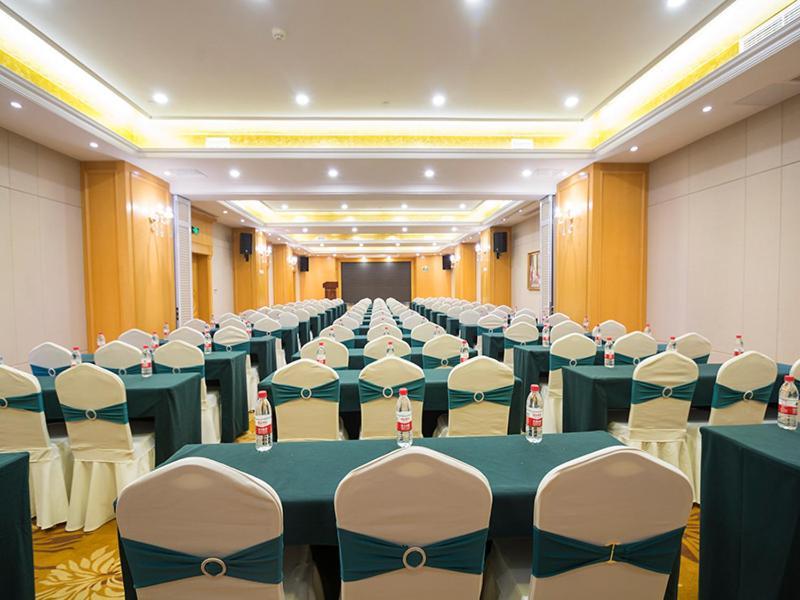 Vienna Hotel Zhengzhou Zhongyuan Futa Exterior photo